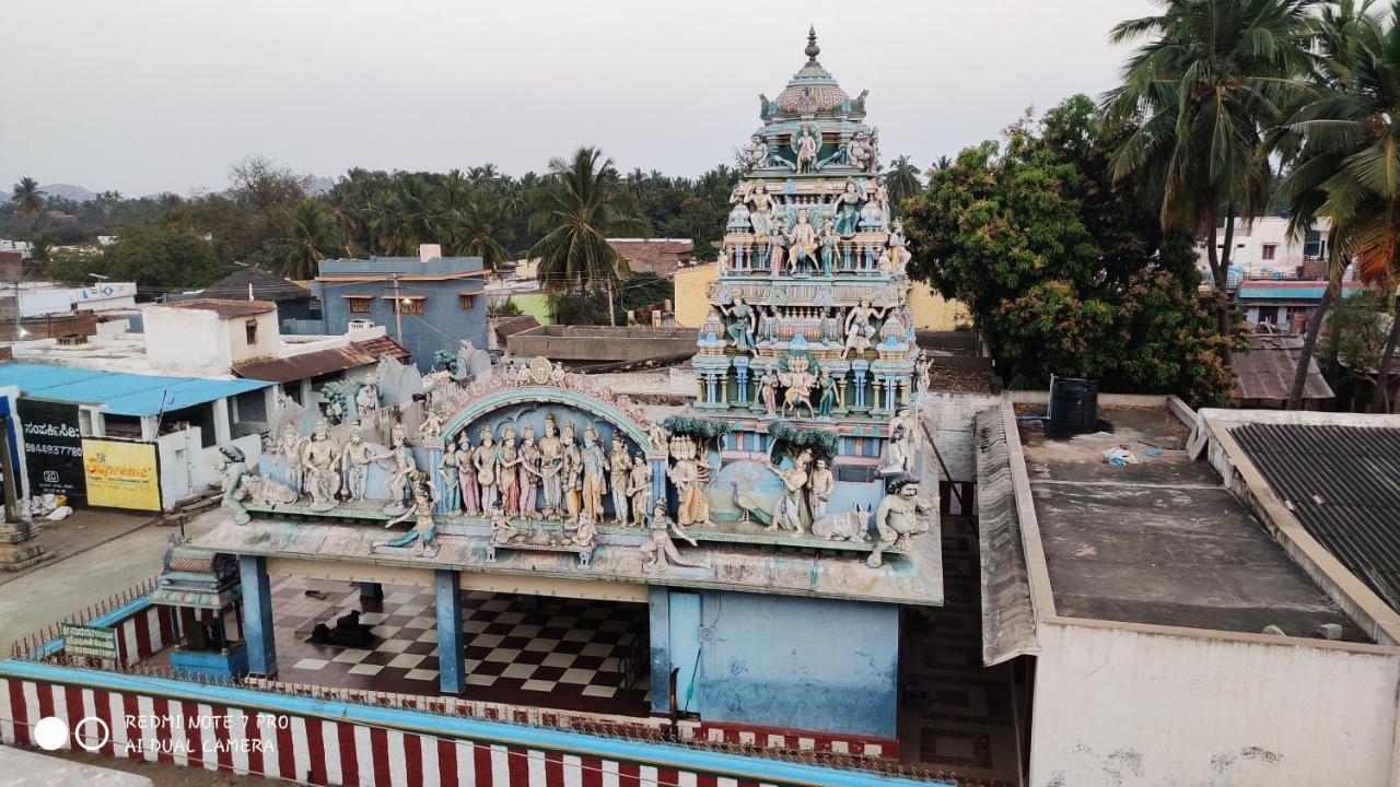 Lohit Homestay Hampi Zewnętrze zdjęcie