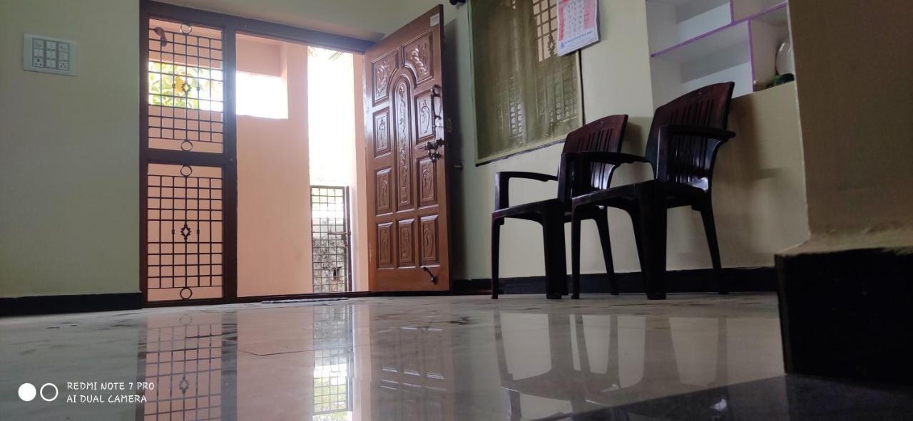 Lohit Homestay Hampi Zewnętrze zdjęcie